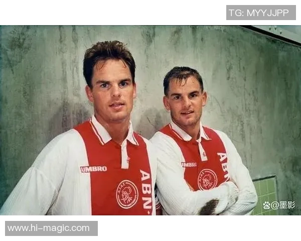 足球右前卫的传奇球星们如何在赛场上展现个人魅力与团队协作